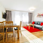 Residence, Sun & Snow