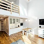 Residence, Sun & Snow *