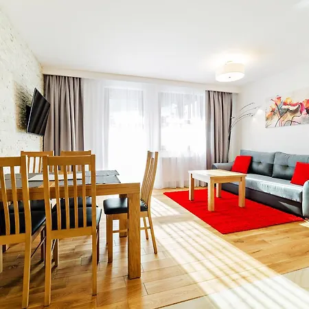 Residence, Sun & Snow