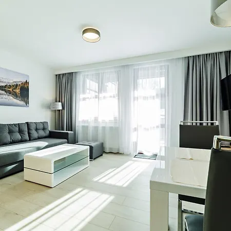 Residence, Sun & Snow *