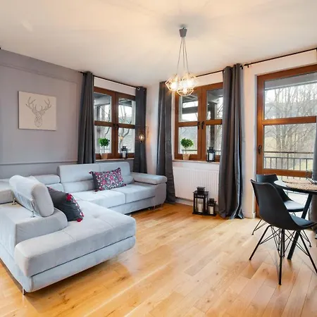 Sun & Snow Apartment