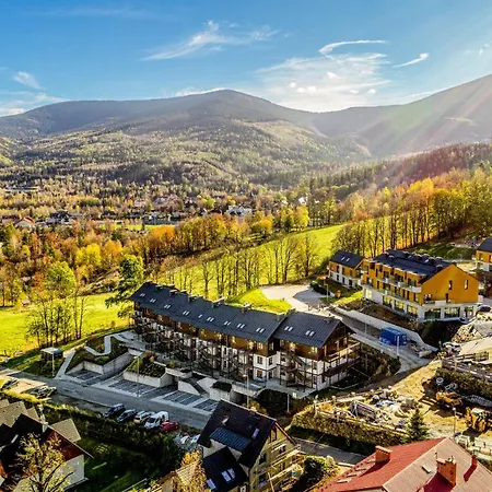 Residence, Sun & Snow