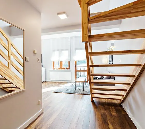 아파트 Residence, Sun & Snow