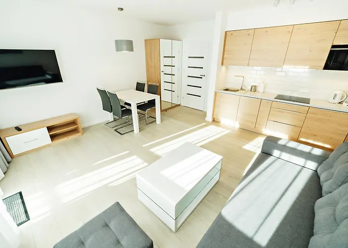 아파트 Residence, Sun & Snow *